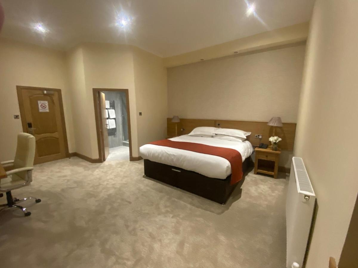 The City Hotel Ντανφέρμλιν Εξωτερικό φωτογραφία