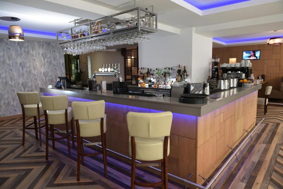 The City Hotel Ντανφέρμλιν Εξωτερικό φωτογραφία